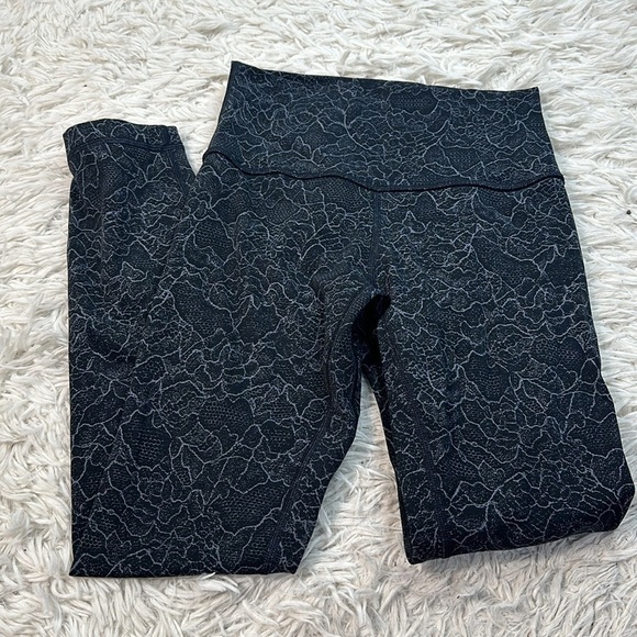 Lululemon Align Pant II (25") Lacescape Dark Cast Black - Picture 1 of 5